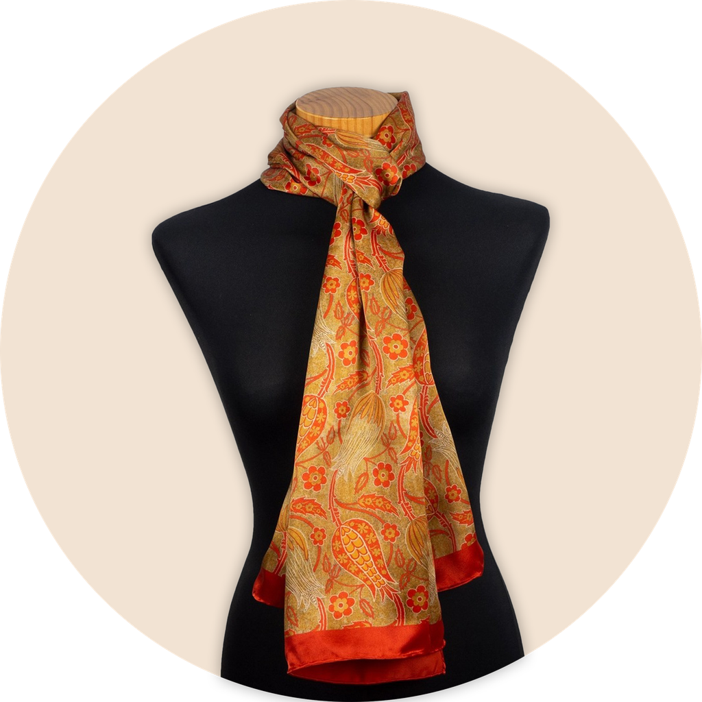 Foulard en soie imprimé floral